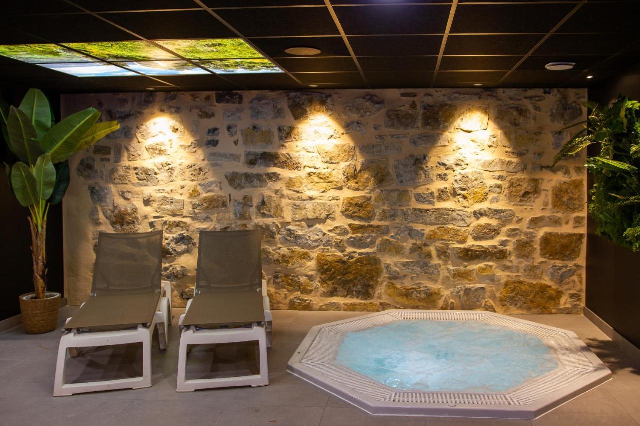 Camping Rcn Val De Cantobre Экстерьер фото